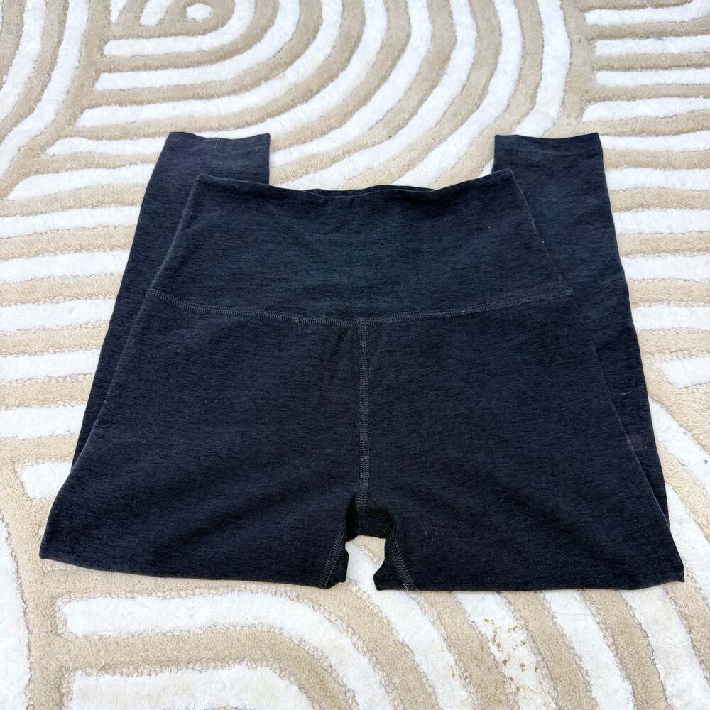 Beyond Yoga Spacedye Midi High Waisted Leggings Charcoal Black Size M capri